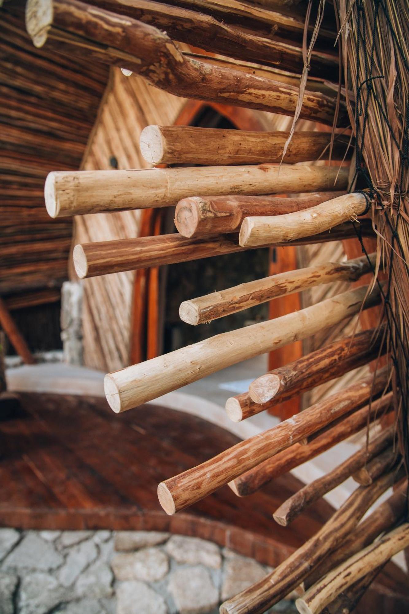 Ikal Tulum Hotel Экстерьер фото Detail of the spiral staircase